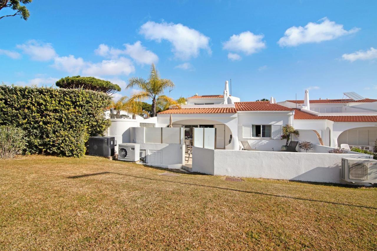 Villa Nicola Vale do Lobo Exterior photo